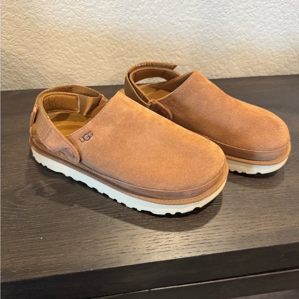 UGG Goldenstar clogs